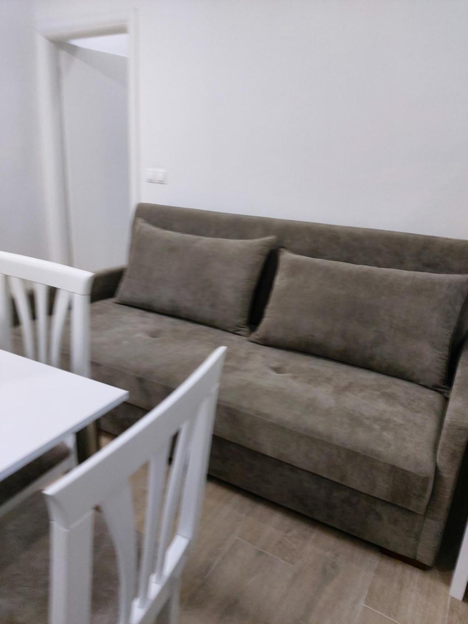 Spacious Apartment Near The Beach Саранда Экстерьер фото